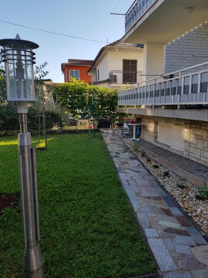 Appartement Zino à Umag Extérieur photo