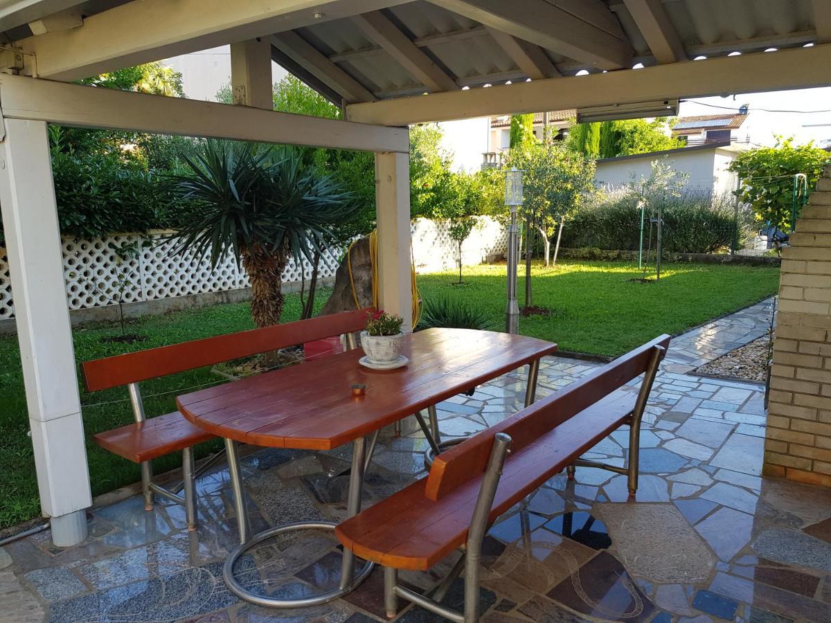 Appartement Zino à Umag Extérieur photo