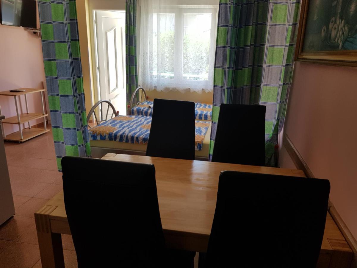 Appartement Zino à Umag Extérieur photo